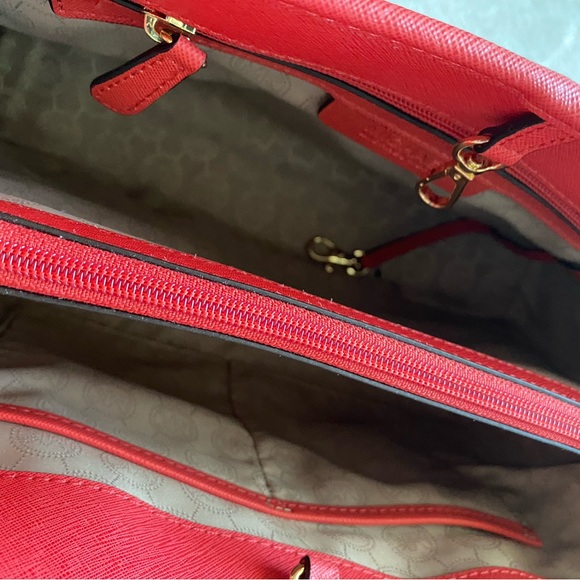 Michael Michael Kors leather totes - Picture 4 of 8